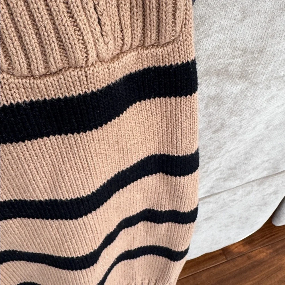 Tuckernuck English Factory Striped Knitted Half Zip Up Sweater Size S